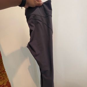fabletics gray medium leggings